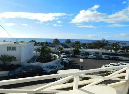 273a Las Vistas Apartment